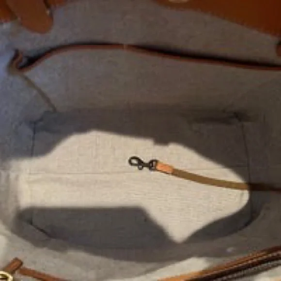 NWOT Dooney and Bourke | Flynn Patent Leather Shoulder Bag - Picture 11 of 13